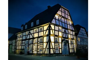 Haus Buuck-blaue Stunde Foto Copyright Monika Nolte.JPG