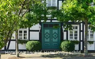 Frontansicht Romantik Landhotel Knippschild