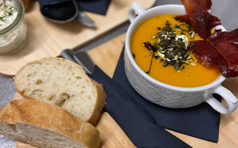 Herzhafte Suppen