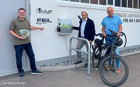 Kostenlose E-Bike Ladestation am MöhnetalRadweg